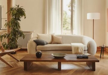 A cozy minimalist living room from Zara Home (Image Credit: Decoist)